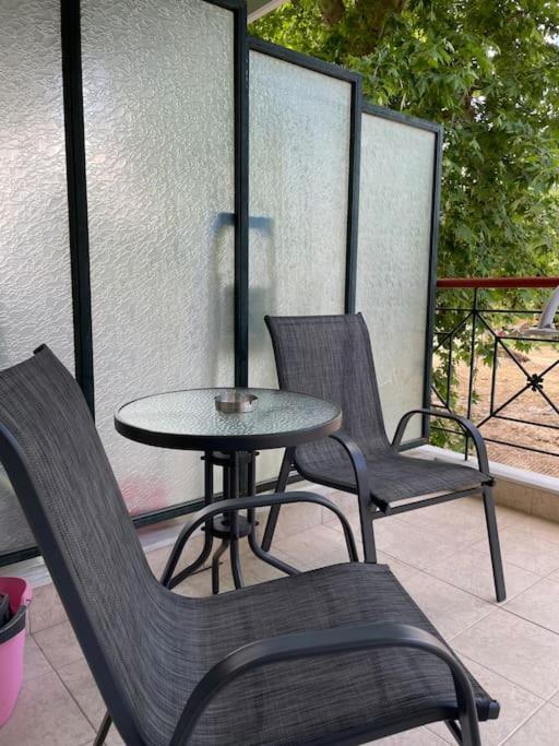 סרס Διαμέρισμα Με Θέα Σε Πάρκο! מראה חיצוני תמונה